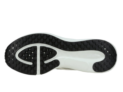 Nike Revolution 8