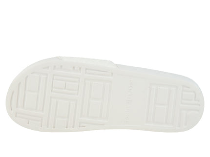 Th Monogram Poolside