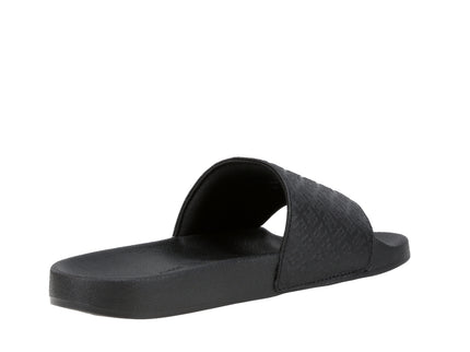 Th Monogram Poolside