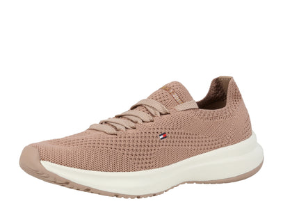 Th Knit Runner