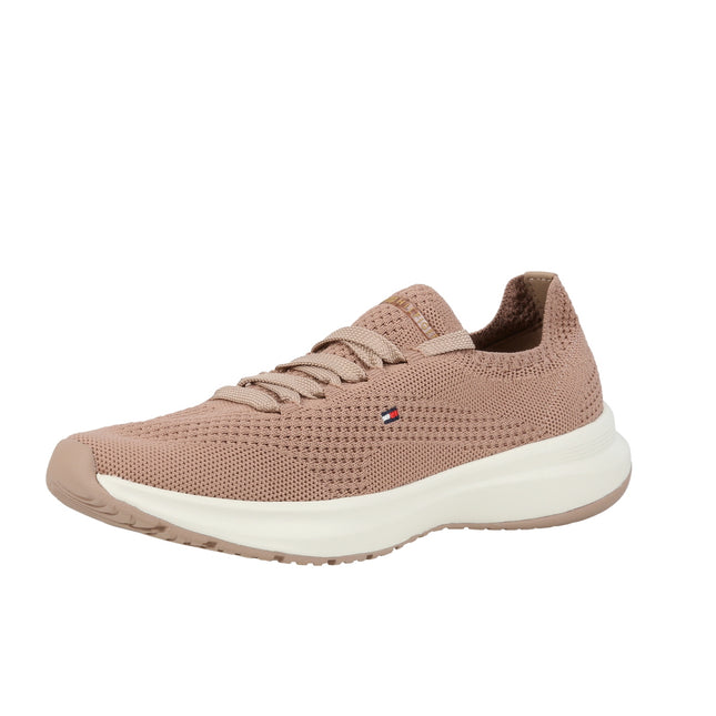 Th Knit Runner