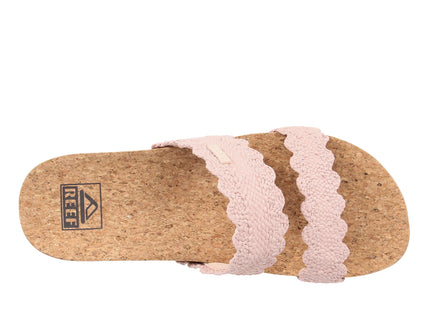 Cushion Vista Higher Scalloped