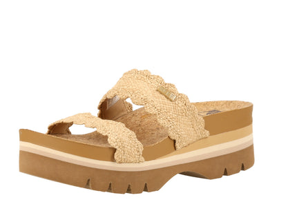 Cushion Vista Higher Scalloped