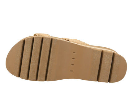 Cushion Vista Higher Scalloped