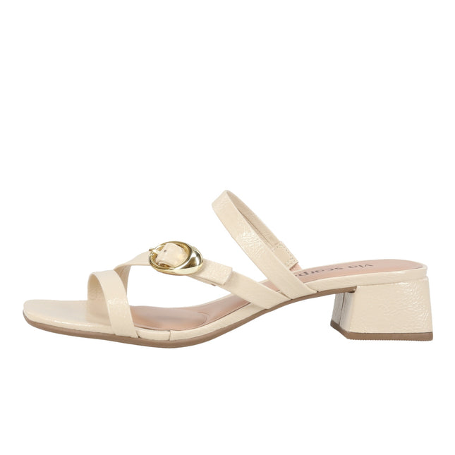 1724-18920 Verniz Show