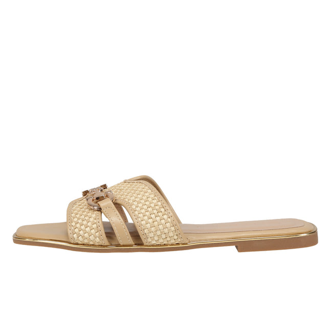 Akina-01 Raffia