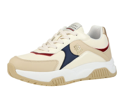 Low Cut Lace-Up Sneaker Beige